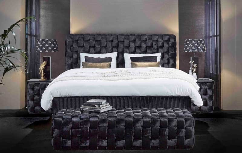 Exklusives Boxspringbett in Schwarz mit Flechtmuster