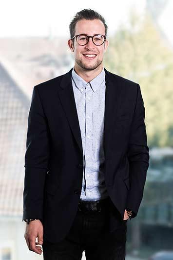 Christopher Beck Portrait Bild