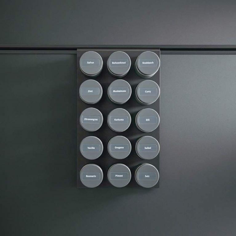 Relingsystem Gewürzregal