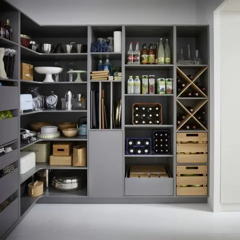 Hauswirtschaftsraum & Speisekammer