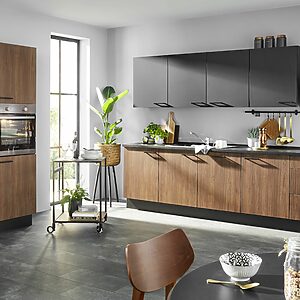 Tolle Küche-Aktiv Küche 32.130 / 33.150 in einem Designaffinem Farbmix –